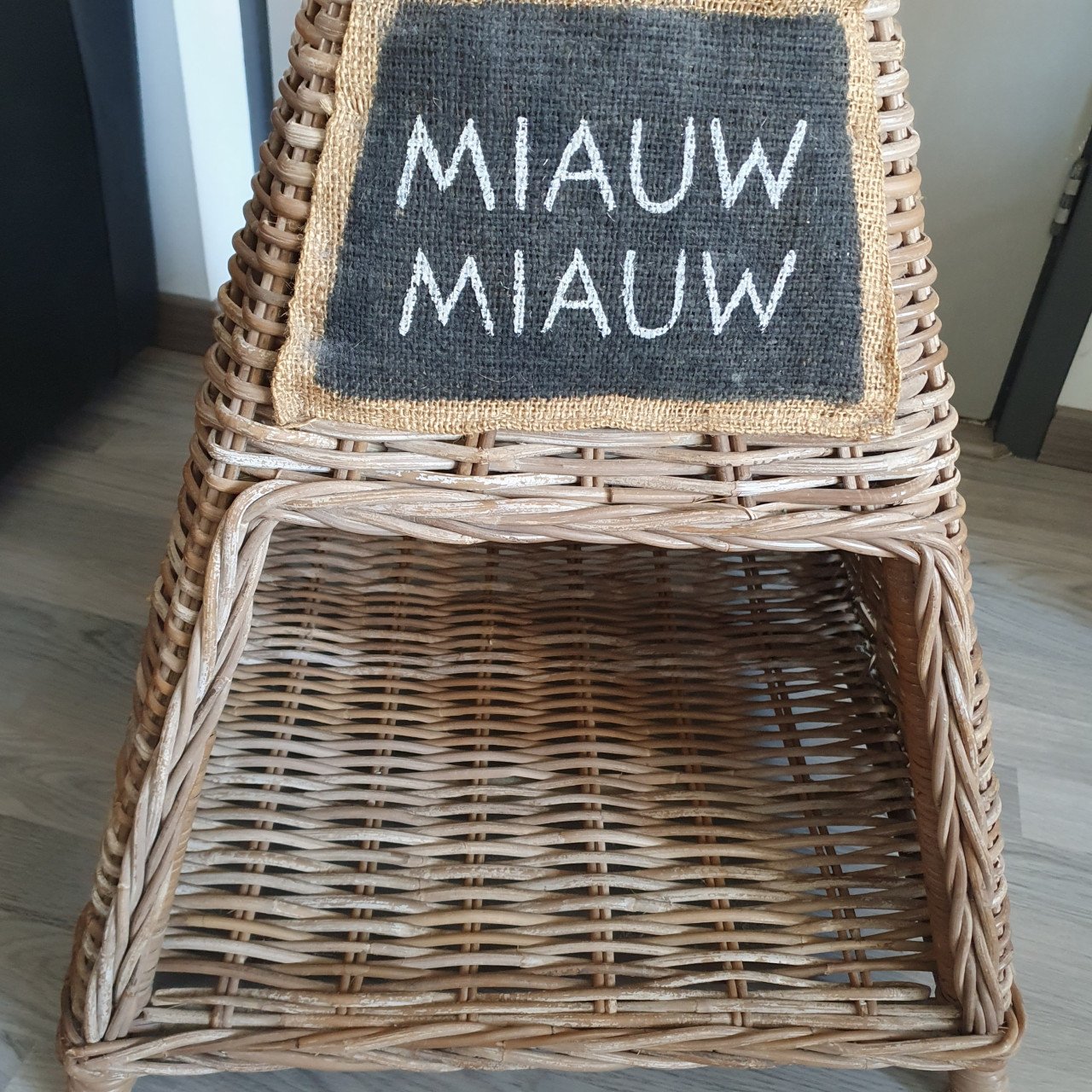 Kattenmandje rotan tipi tent