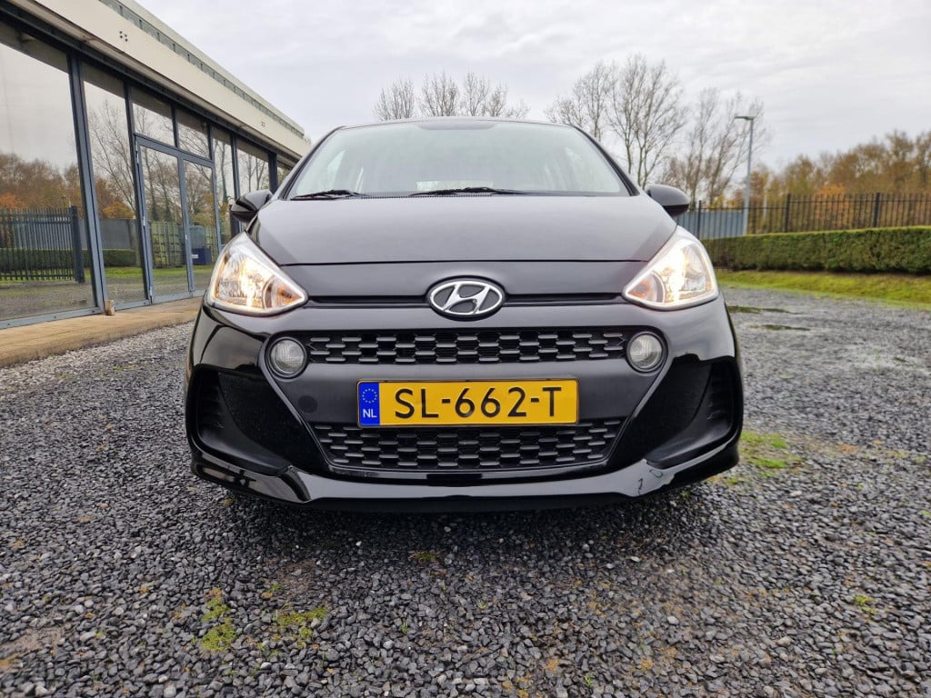 Hyundai I 10 1.0i comfort | carplay | bluetooth | cruise control | navigati
