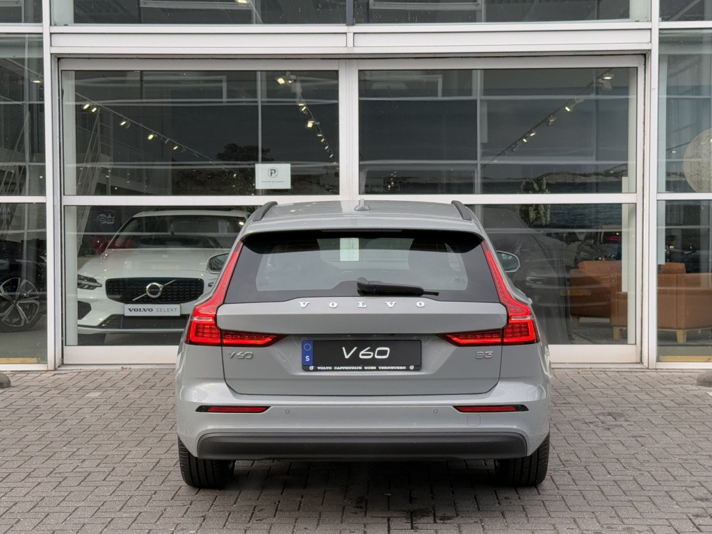 Volvo V60 b3 aut7 163pk essential ed| adap.cruise| camera| stoel.verw