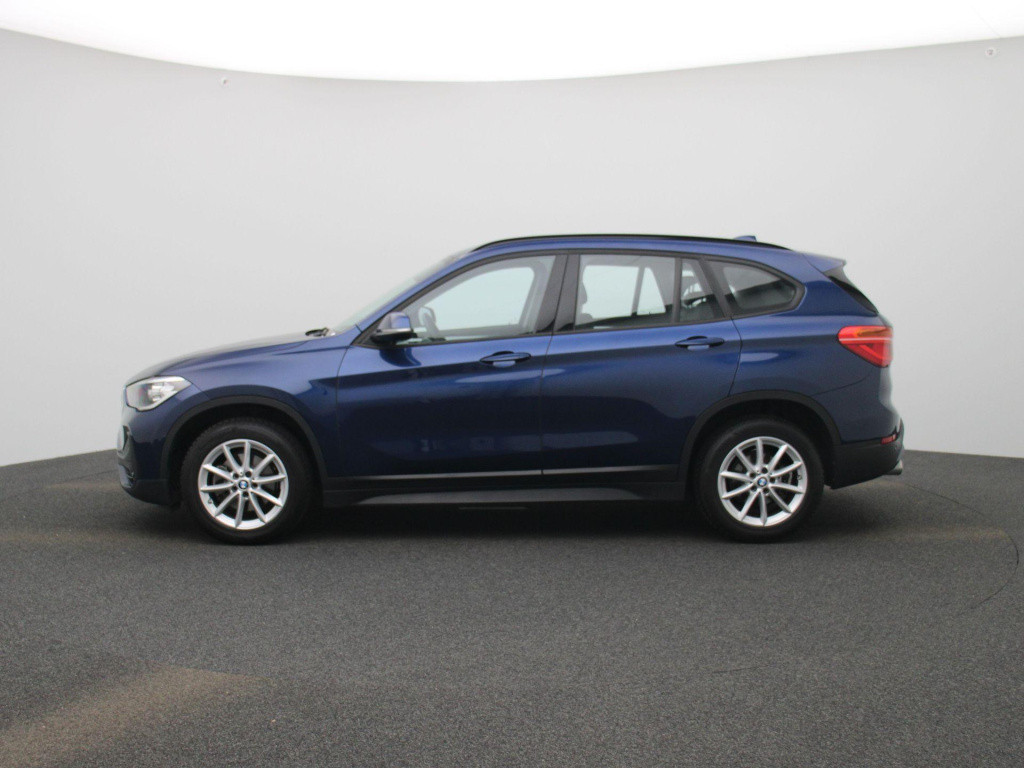 BMW X1 sdrive18i | automaat | navigatie | camera | climate control | blueto