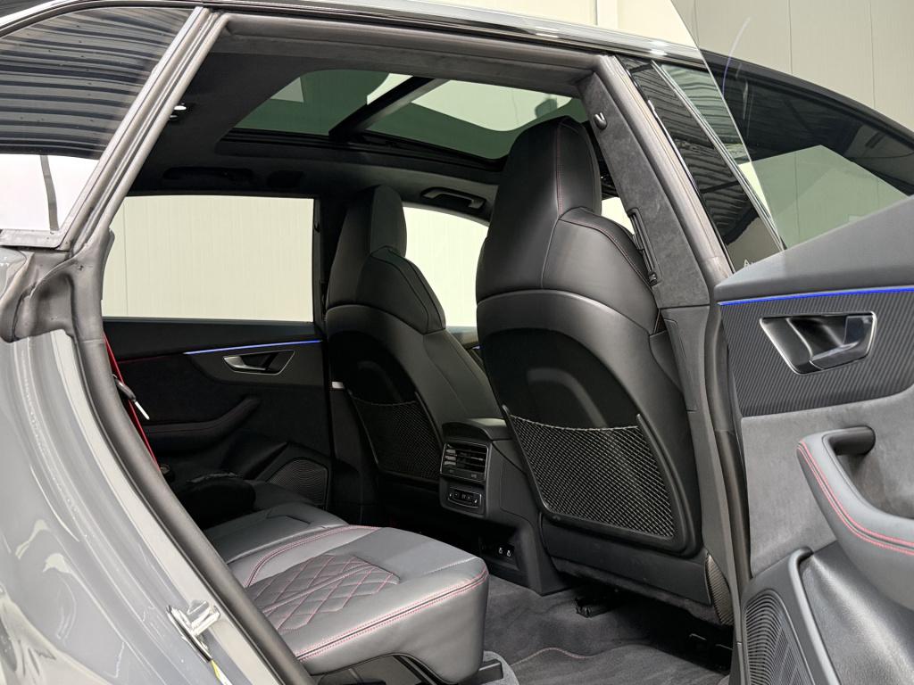 Audi Q8 60 tfsi e 560pk quattro aero abt power pakket | carbon pakket
