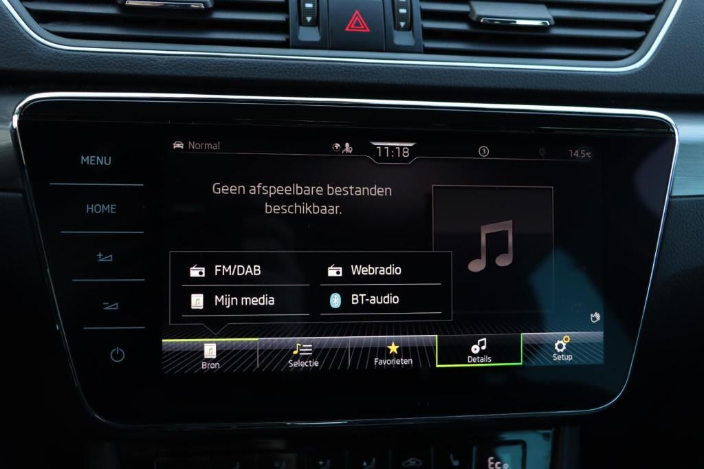 Skoda Superb combi 1.4 ehybrid style 218pk dsg6 | soh 93,1% | memory | stoe