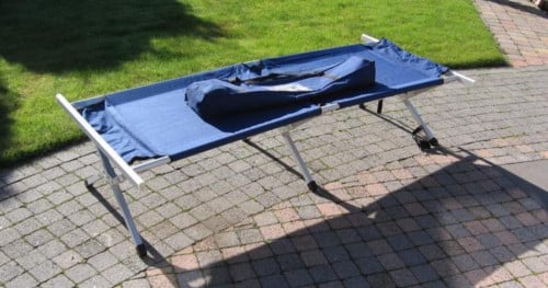 Blauwe stretcher