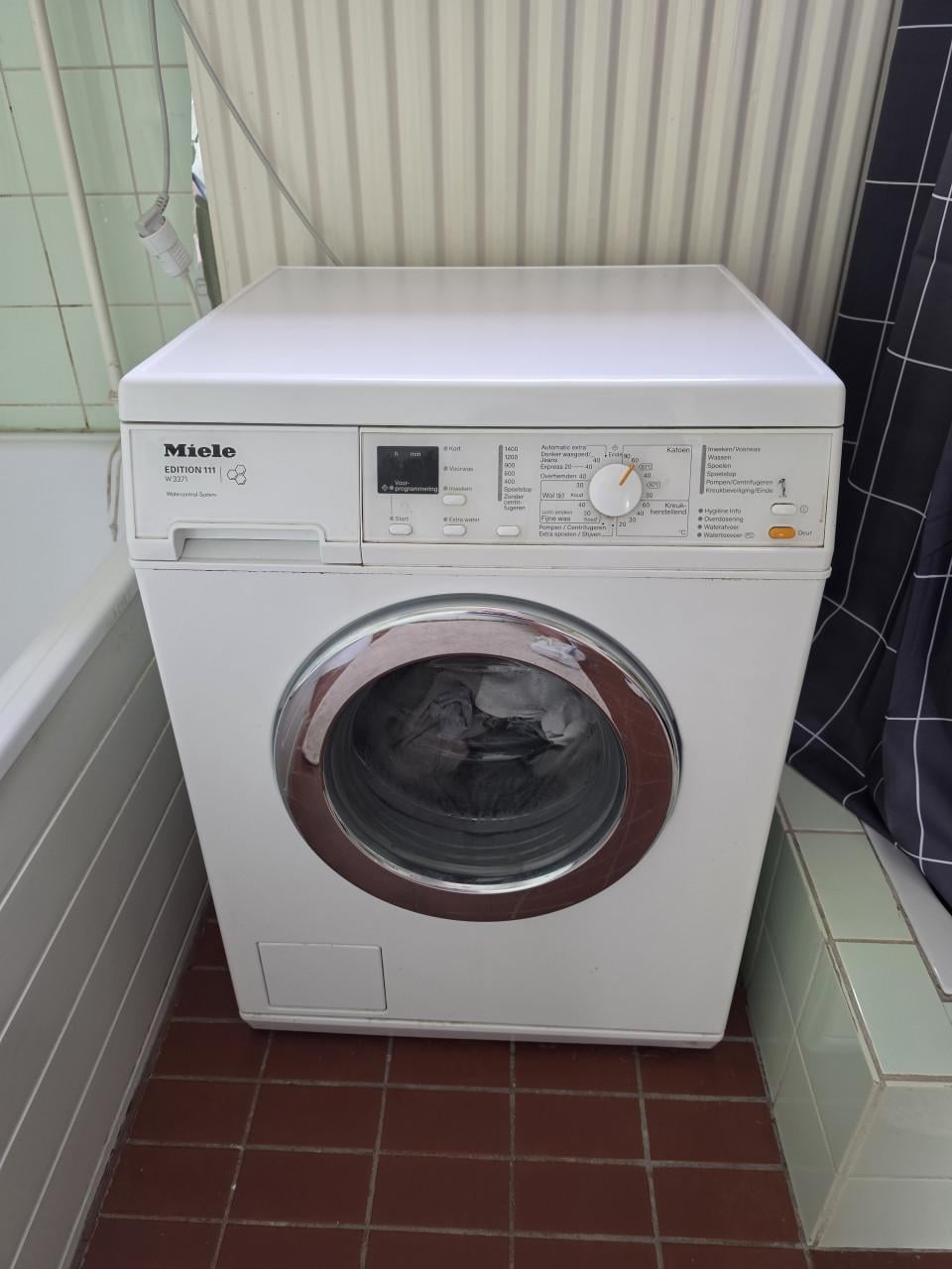 Wasmachine, gereserveerd