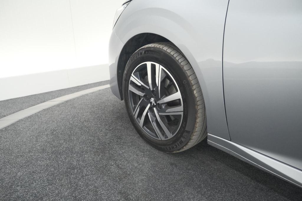 Peugeot 208 puretech 100 eat8 active pack | apple carplay | parkeersensoren