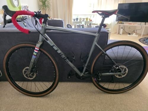 Unieke Cube gravelbike gesigneerf🚴‍♂️collectors item