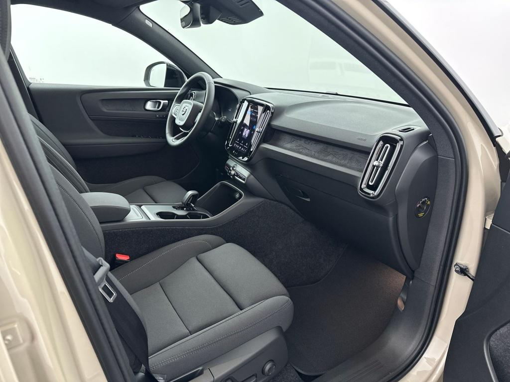Volvo Ex40 extended range plus dark europa | € 6000 voordeel | direct lever