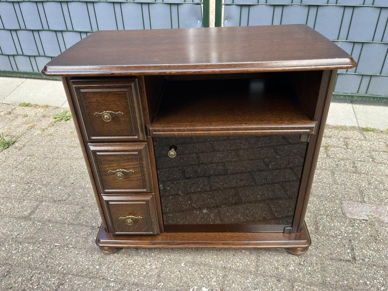 Eikenhout kastje
