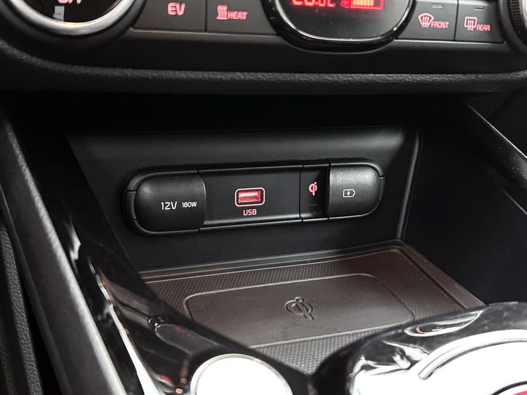 Kia E-soul dynamicplusline 64kwh stoelkoeling | leder | grote accu