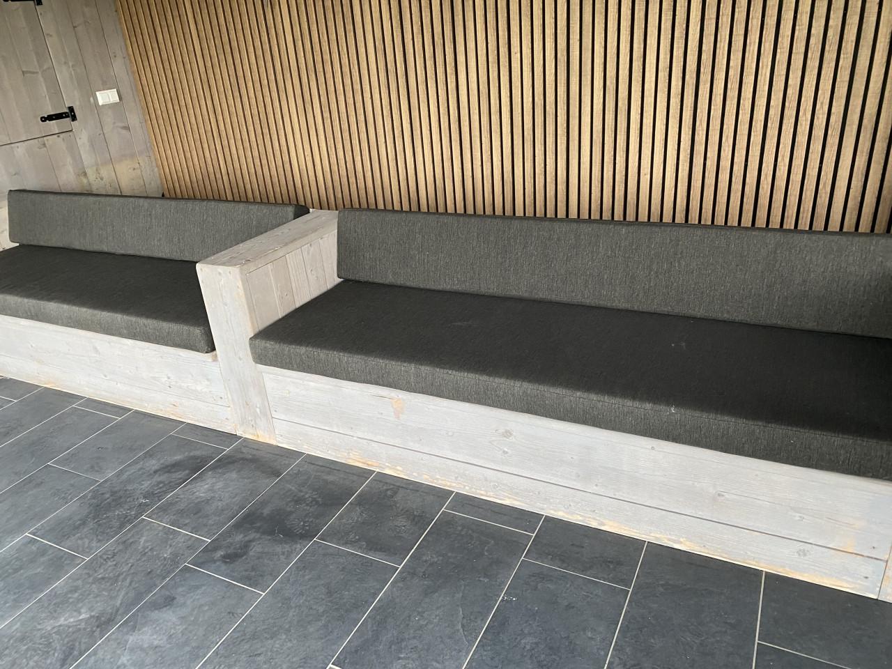 Steiger houten tuinbanken