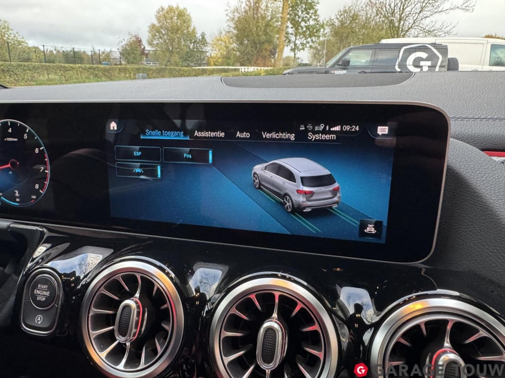 Mercedes-Benz B-Klasse 180 premium plus amg