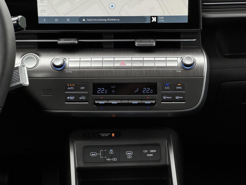 Hyundai Kona electric pure edition 65.4 kwh