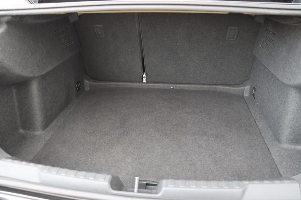 Audi A3 limousine 35 tfsi s edition 150pk s tronic