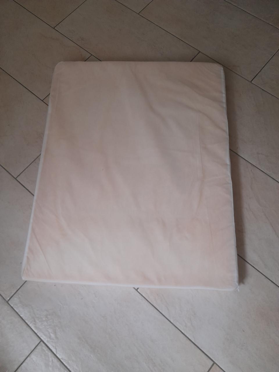 Diverse boxkleden   €5 per stuk ( in goede staat )