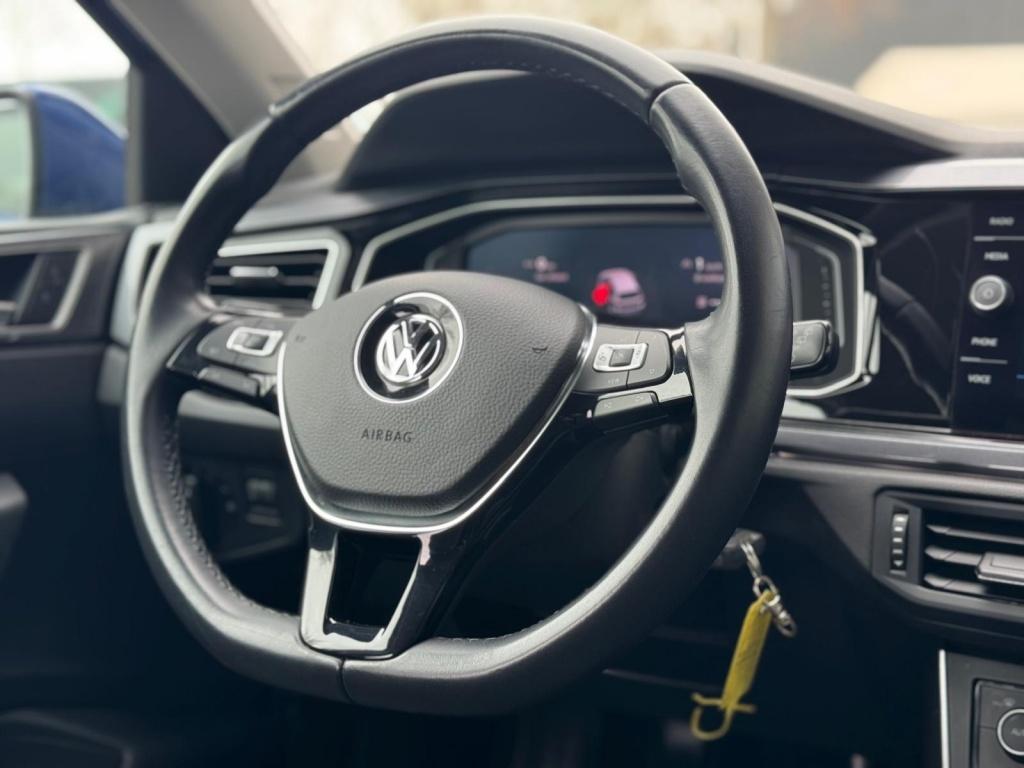 Volkswagen Polo 1.0 tsi highline