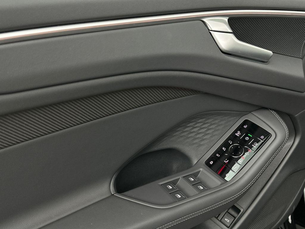 Audi A6 avant hybrid quattro s edition competition luchtvering