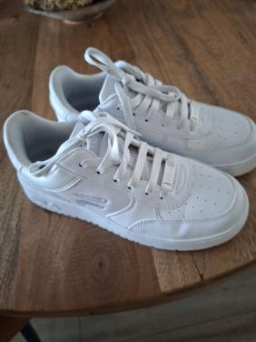 Te ZGAN dames sportschoenen