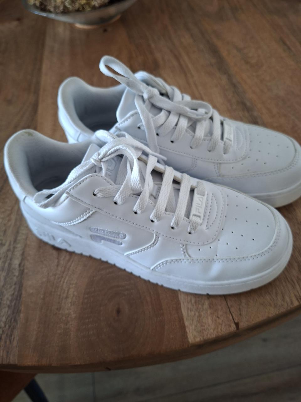 Te ZGAN dames sportschoenen