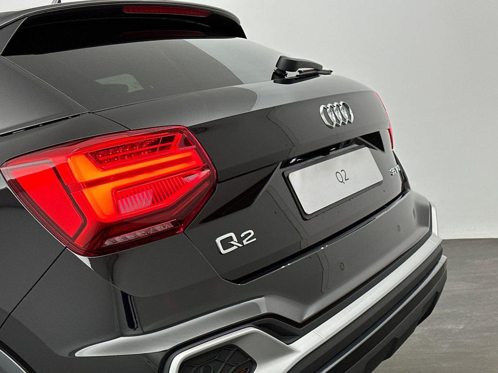 Audi Q2 s edition 35 tfsi 110 kw / 150 pk hatchback 7 vers