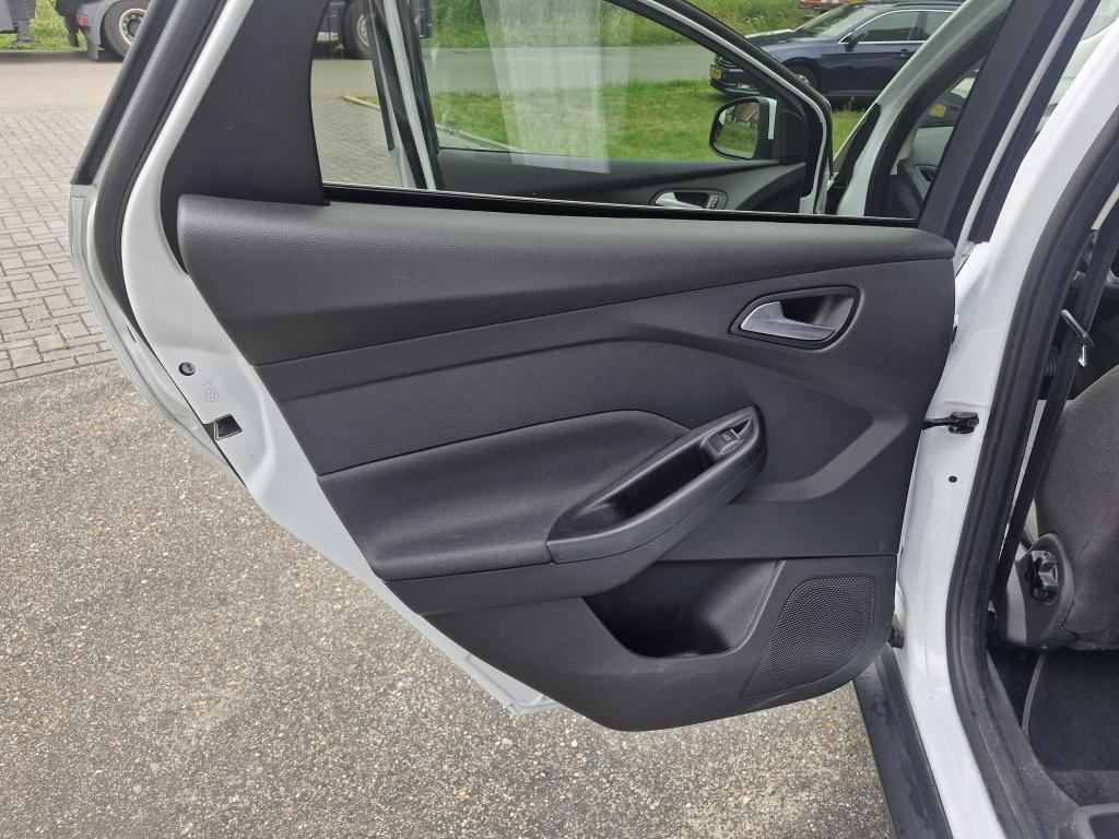 Ford Focus wagon 1.5 titanium