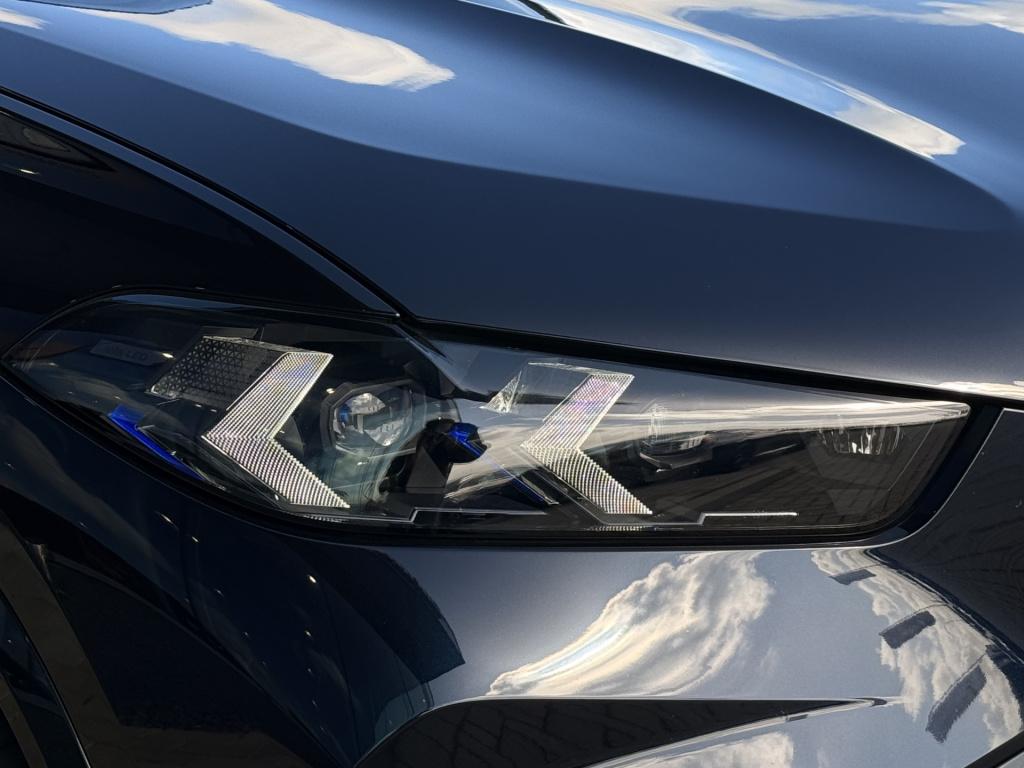 BMW X5 xdrive50e m-sport | carbon | pano | memory | stoelverwarming / verko