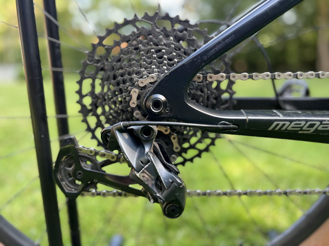Megamo track fullsuspension mountainbike maat L