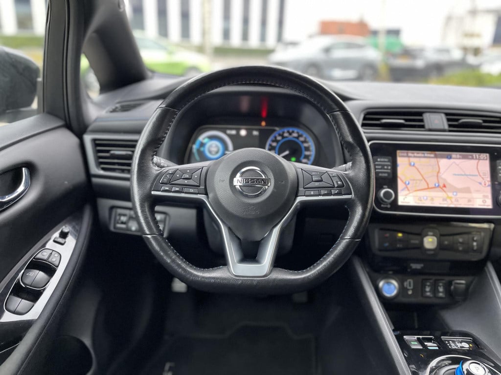 Nissan Leaf n-connecta 40 kwh | navigatie | 360° camera | apple carplay/and