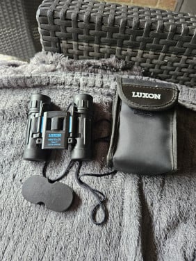 Kleine zgan krachtige rubberen LUXON verrekijker 8x 21...