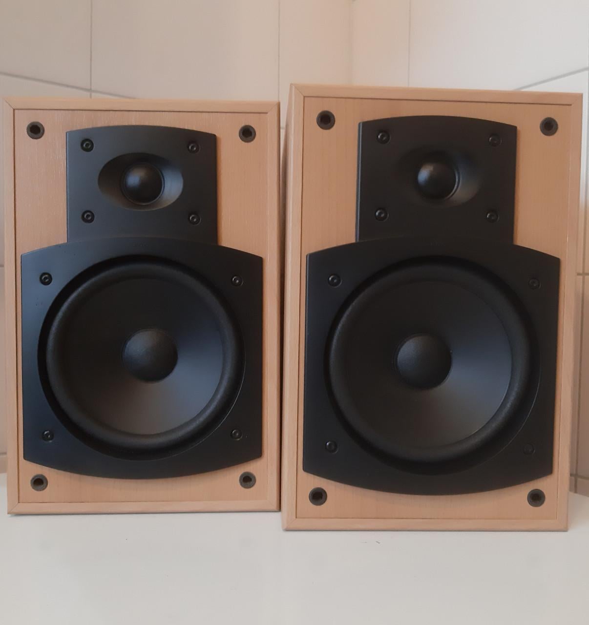 Jamo E 530