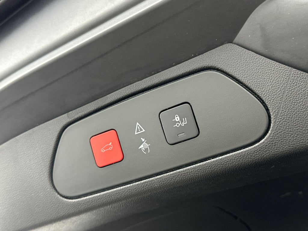 Opel Grandland X 1.2 turbo ultimate | lederen bekleding | stoel ventilatie 