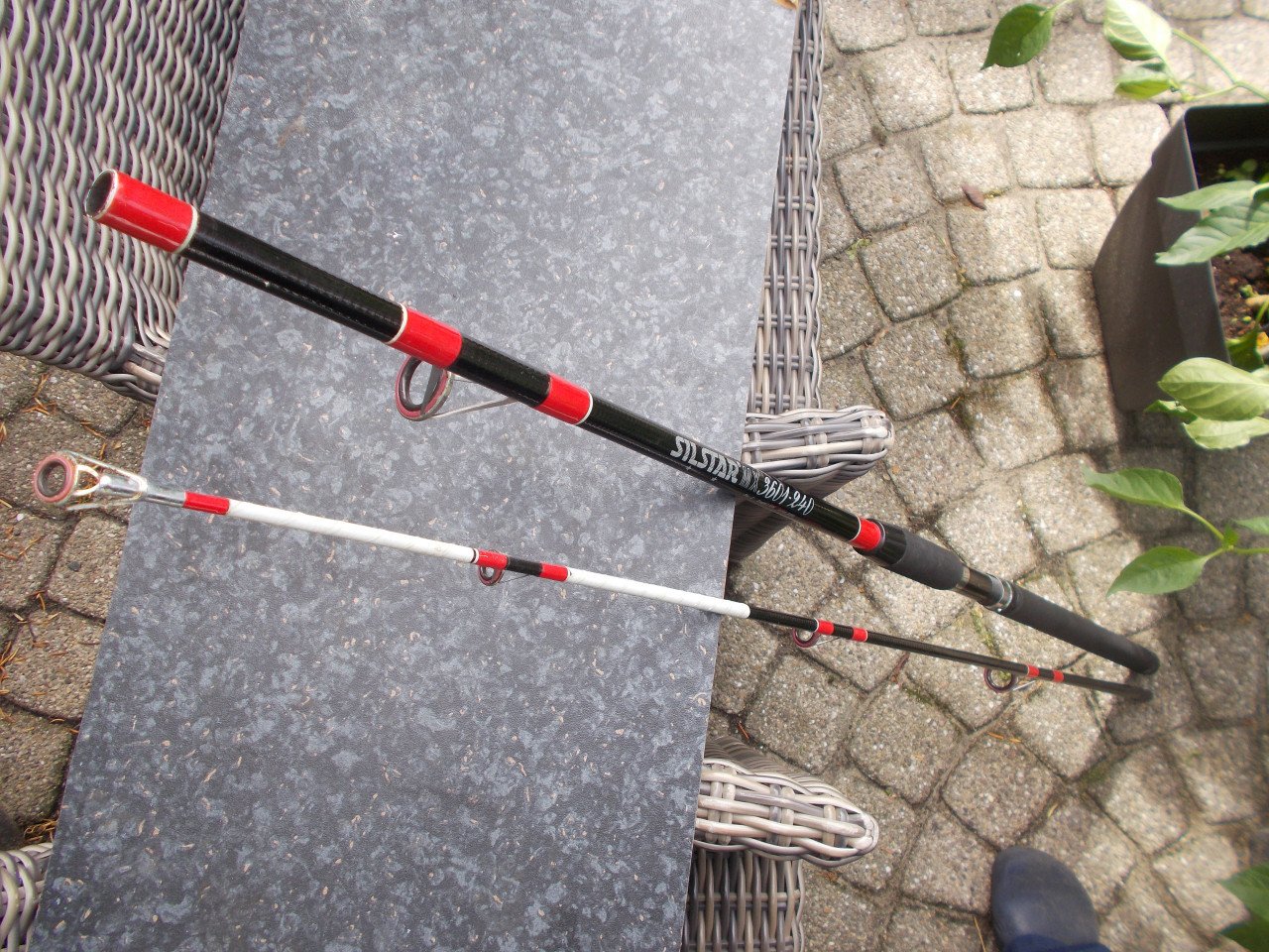 Silstar tweedelige boothengel , lengte 240 cm , werpgewicht tot 300 gram