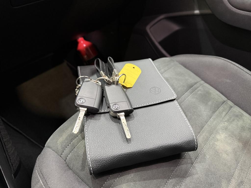 Volkswagen Touran 7p 1.5 tsi 150pk dsg highline | acc | full led