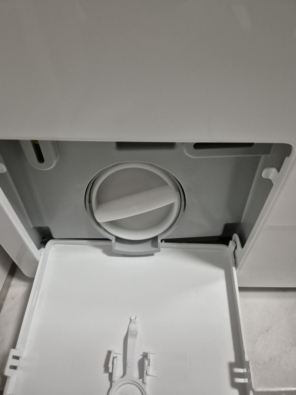 Miele wasmachine: praktisch nieuw met fabrieksgarantie