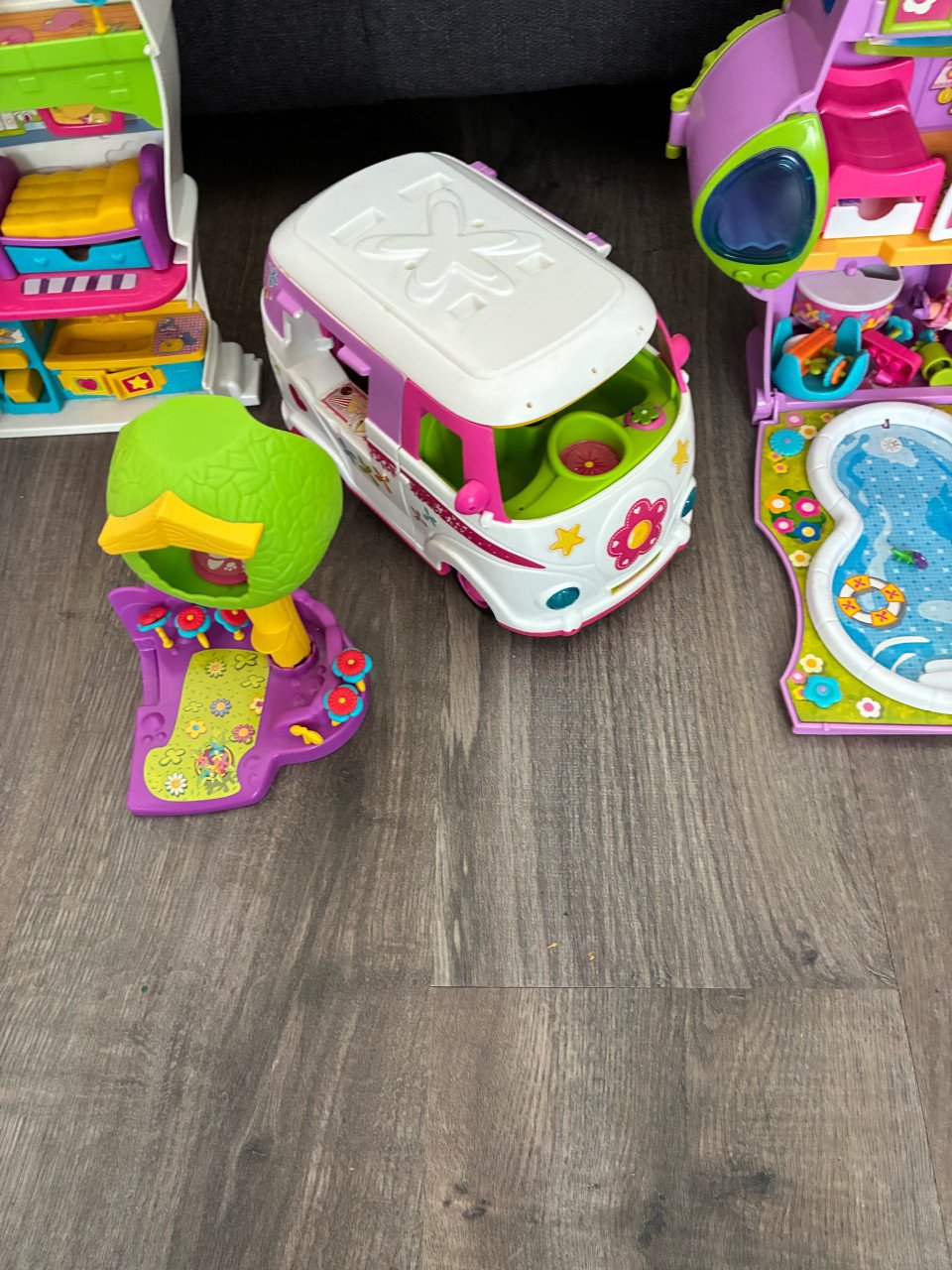 Pinypon hotel, huis, camper en poppetjes