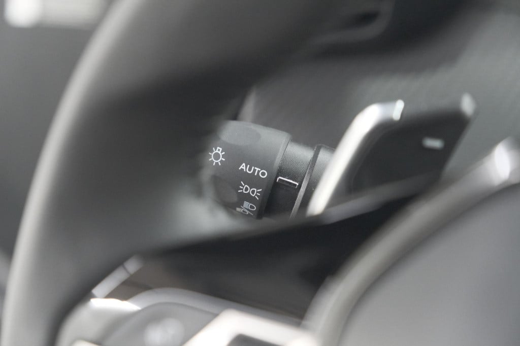 Peugeot 2008 hybrid 136 e-dcs6 allure | 360 camera | adaptieve cruise contr
