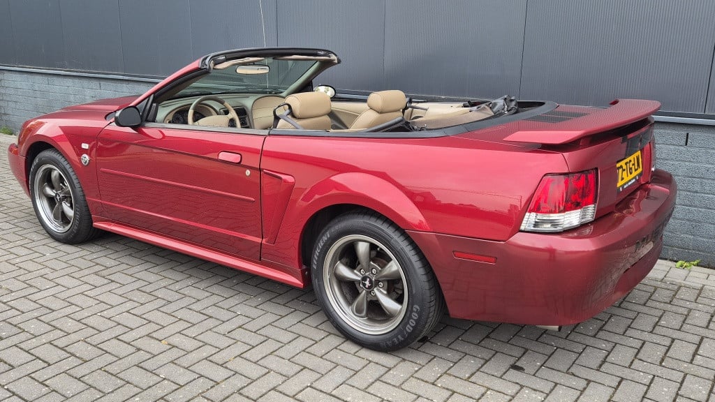 Ford Mustang convertible 40th anniversary 4.0 v6 automatic*cruise*airco*ele