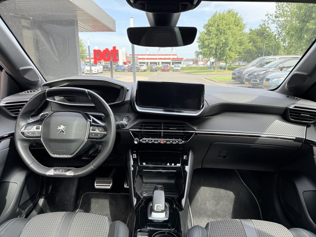 Peugeot 208 1.2 puretech gt // automaat // panoramadak //