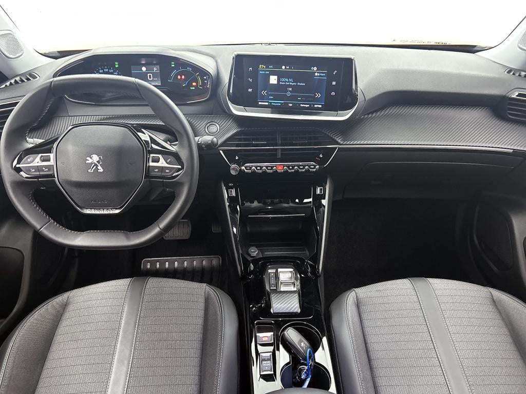 Peugeot E-2008 ev allure 50 kwh | rijklaar | navigatie |parkeersensoren v+a