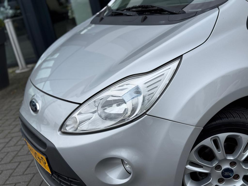 Ford KA 1.2 titanium * airco * l.m. velgen * apk tot 31-10-2027