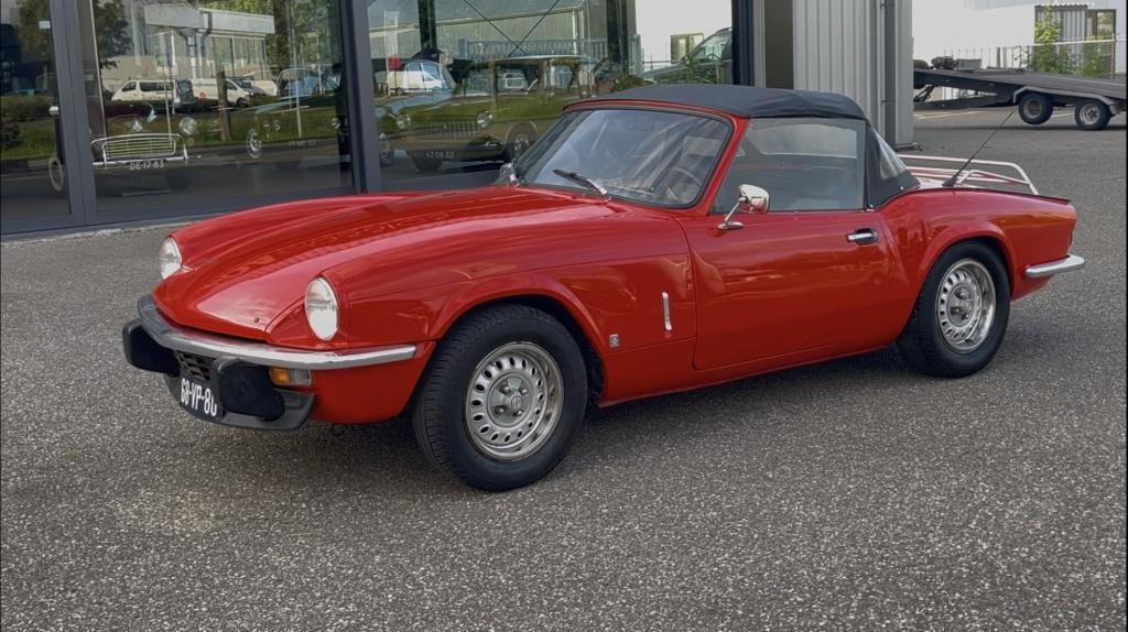 Triumph Spitfire 1500 soft top