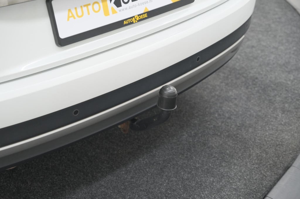 Renault Grand Scenic tce 140 bose | 7 zitplaatsen | trekhaak | camera | bos