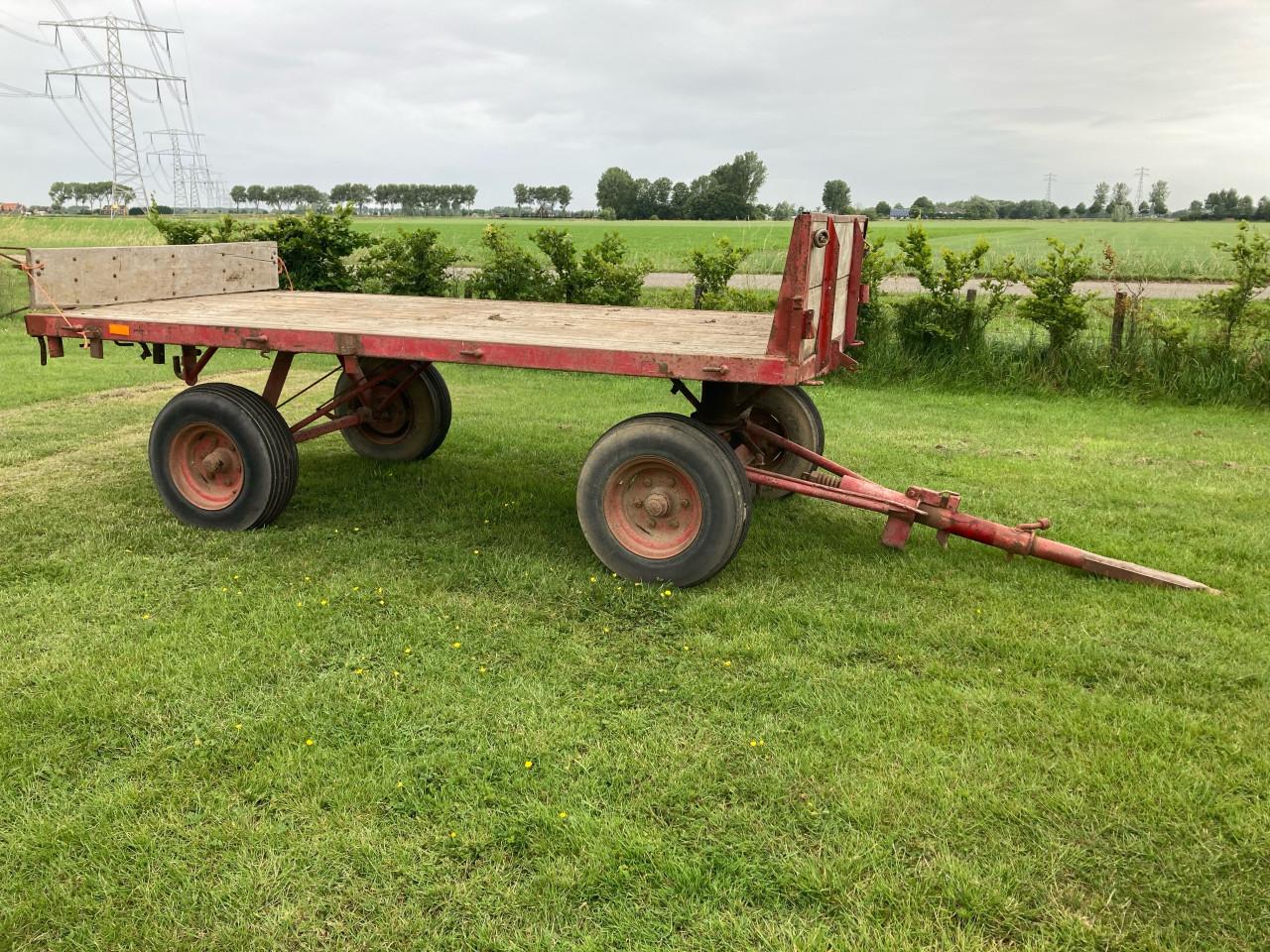 Platte wagen Spijkstaal