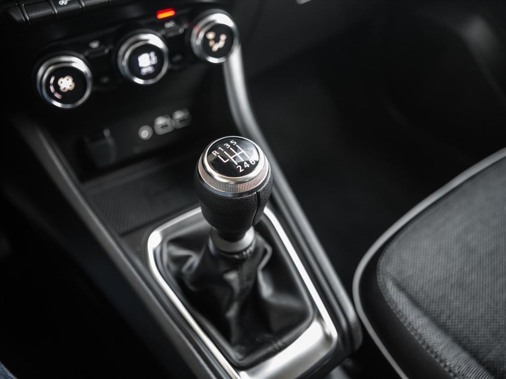 Renault Captur tce 90pk techno | 360 camera | navigatie | park. sensoren | 