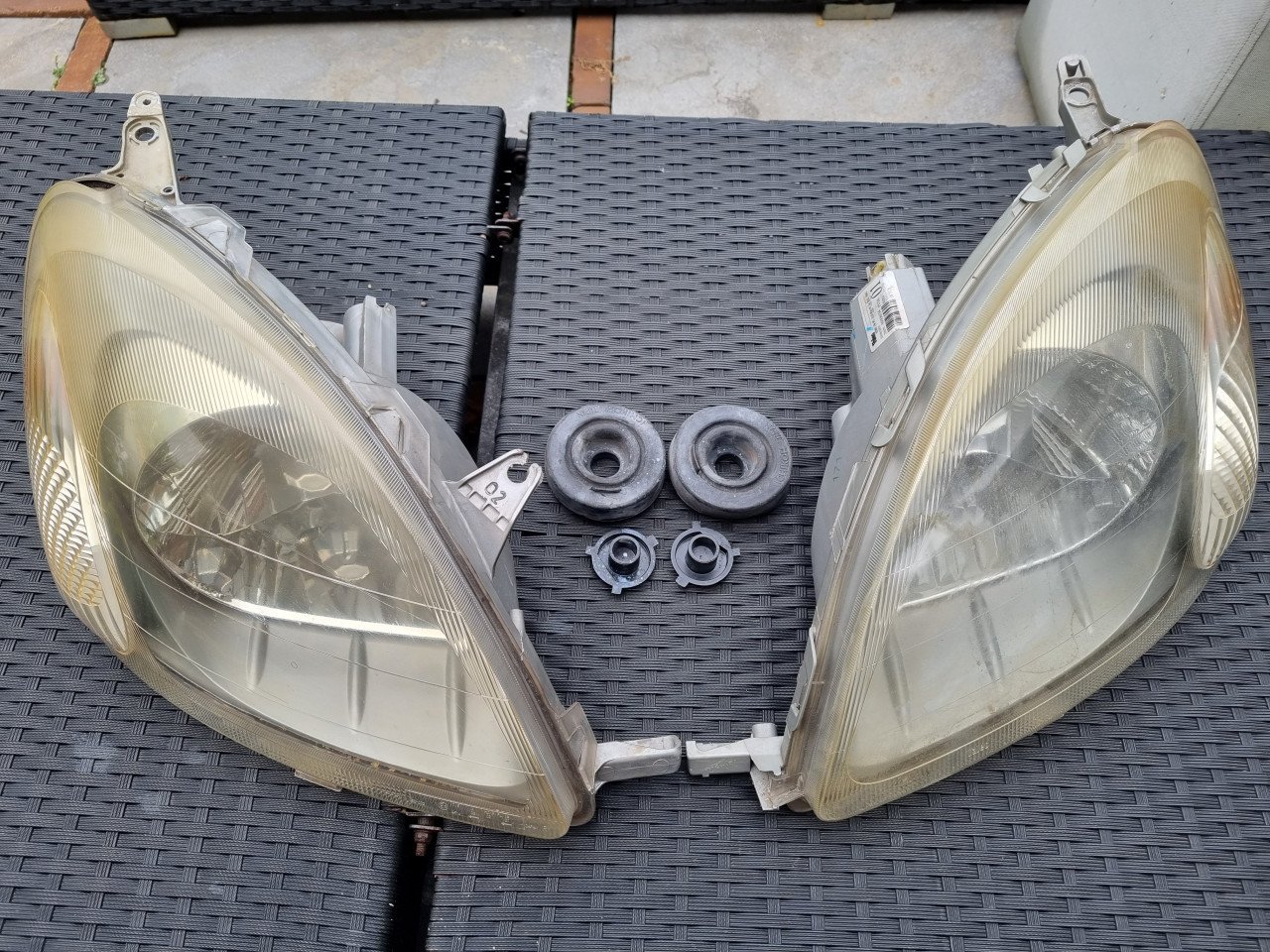 Koplampen Toyota Yaris P1 (1999-2003)