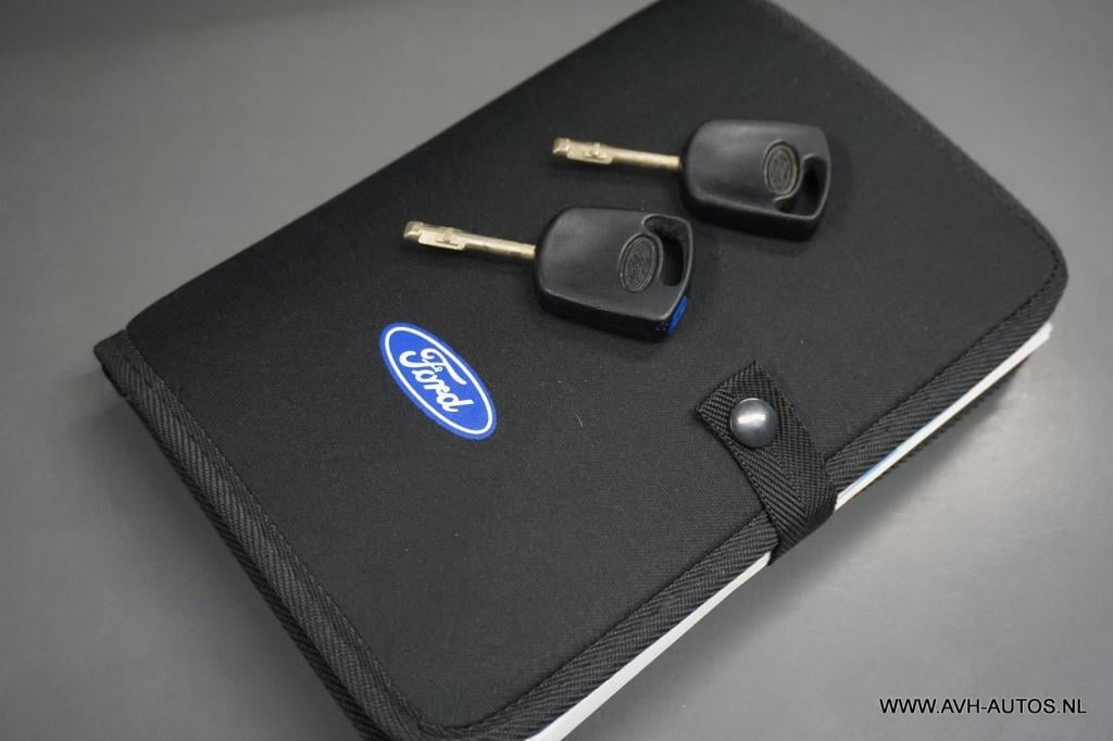 Ford Fiesta 1.3-8v cool & sound