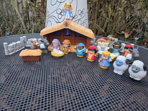 Fisher-Price  Little People   KERSTSTAL