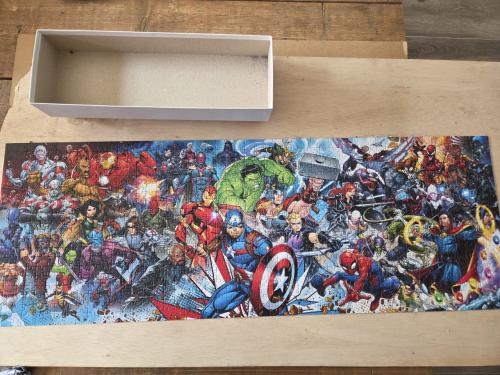 Marvel puzzel 1000 stukjes (compleet)