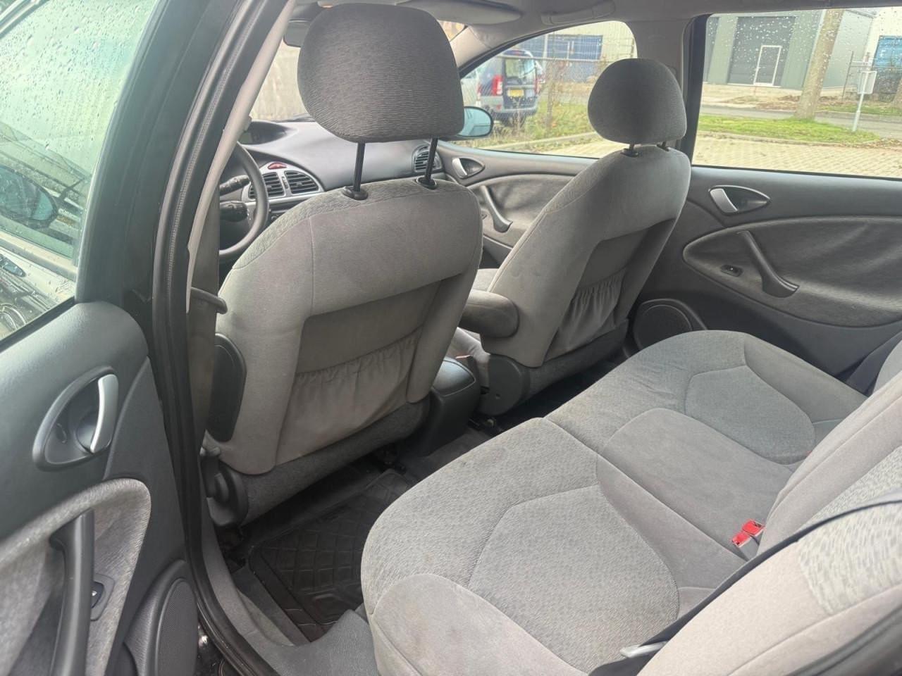 Citroen C5 Break 1.8-16V Ligne Prestige