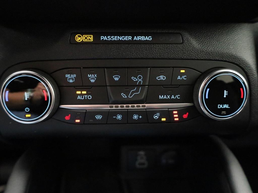 Ford Kuga 2.5 phev st-line x | trekhaak | climate control | adaptieve cruis