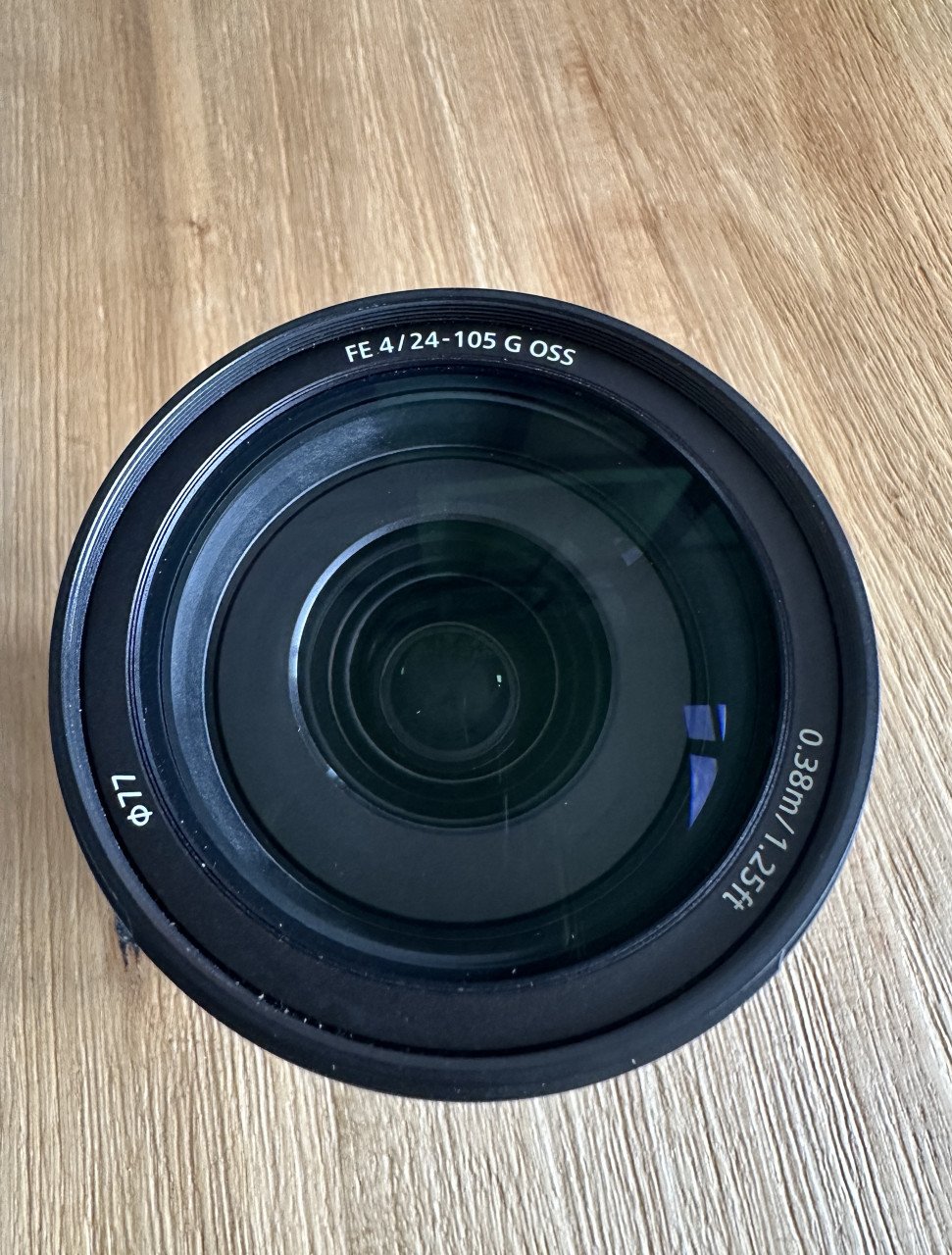 Sony 24-105 F4